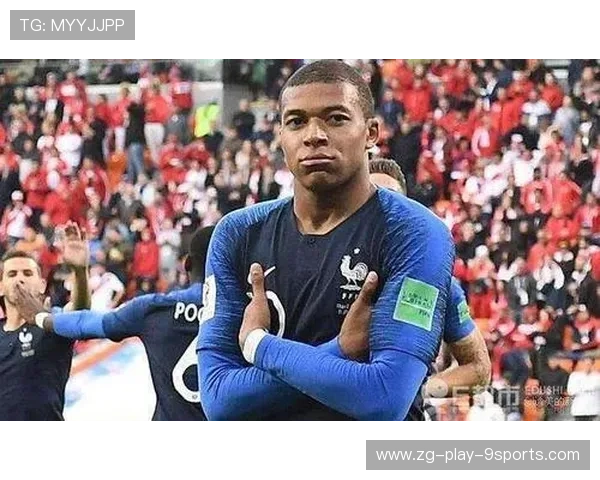 姆巴佩肋部插上破坏力猛烈