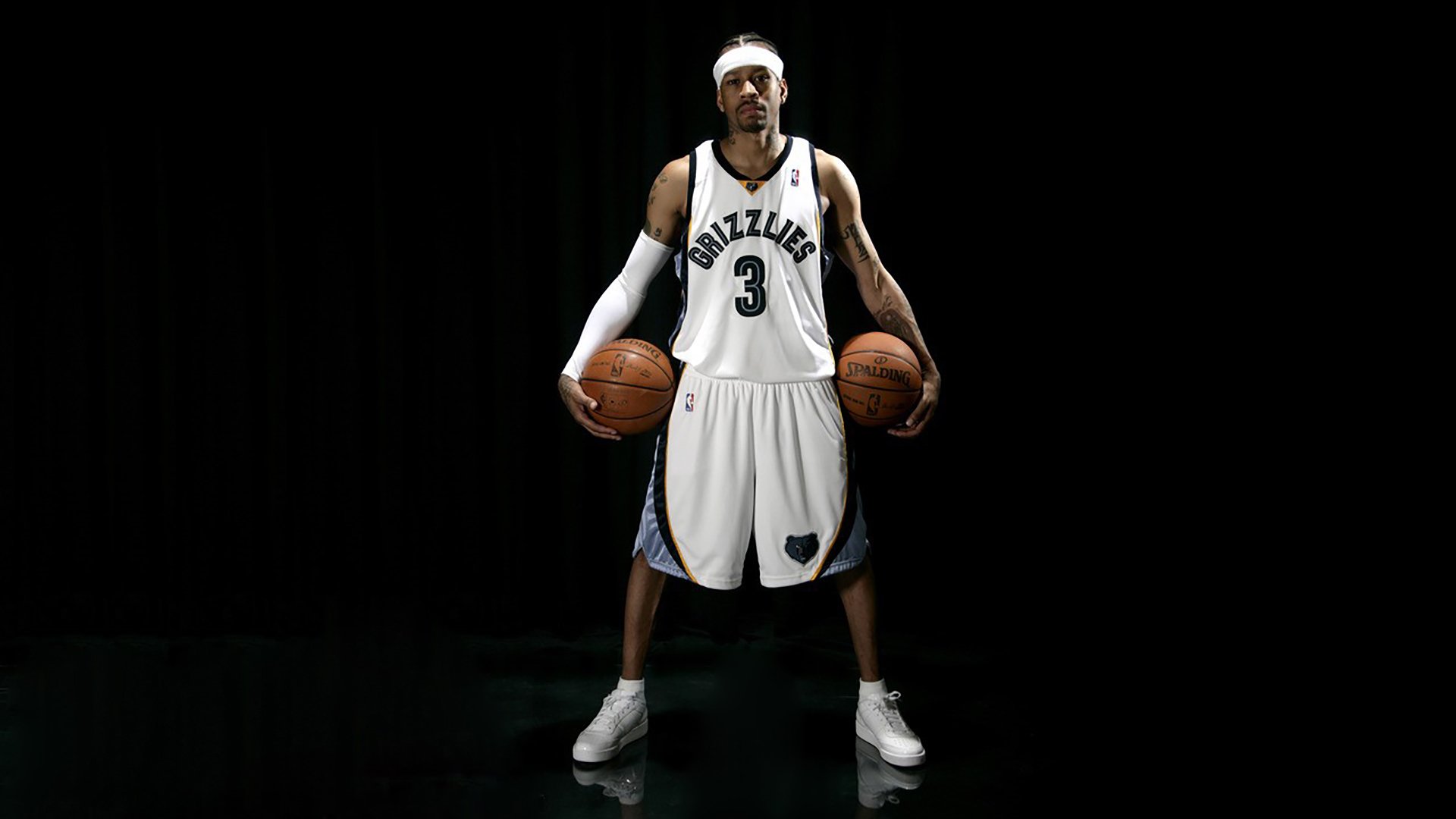 世界杯四强：法国2比0摩洛哥 卫冕冠军顶住黑马冲击